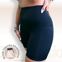 Modèle court de compression de peau sans couture + Offrez une culotte modelante